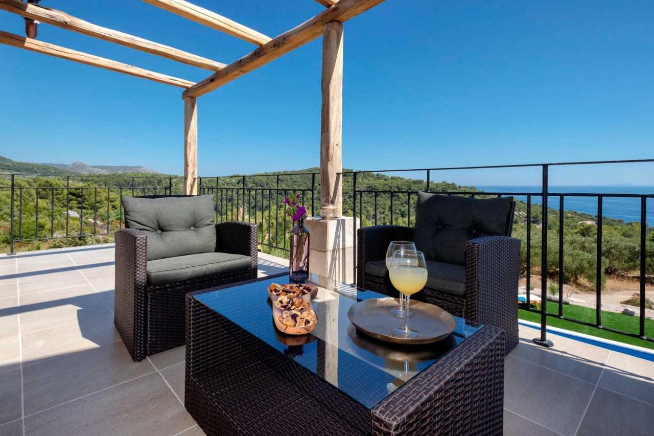 Villa Crystal Hvar: Seaside Luxury With Infinity Pool